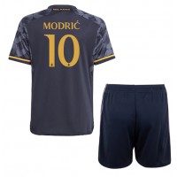 Echipament fotbal Real Madrid Luka Modric #10 Tricou Deplasare 2023-24 pentru copii maneca scurta (+ Pantaloni scurti)